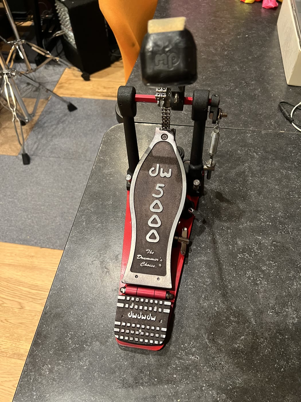 DW 5000 バスドラムペダル